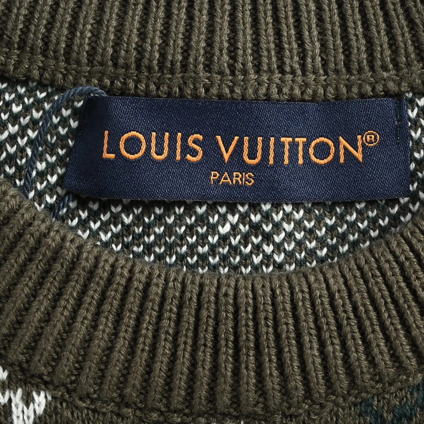 Louis Vuitton/Louis Vuitton military green old flower jacquard round neck knitted sweater